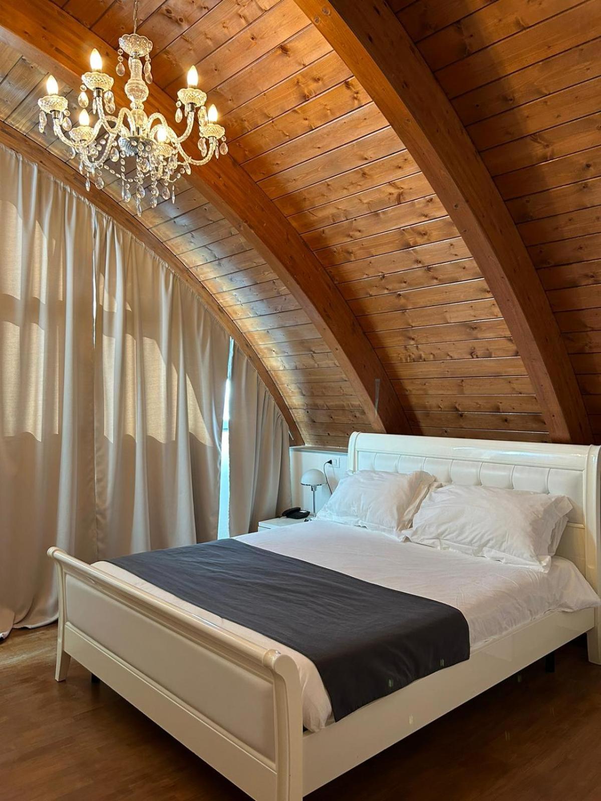 Hotel Noventa Noventa Vicentina エクステリア 写真
