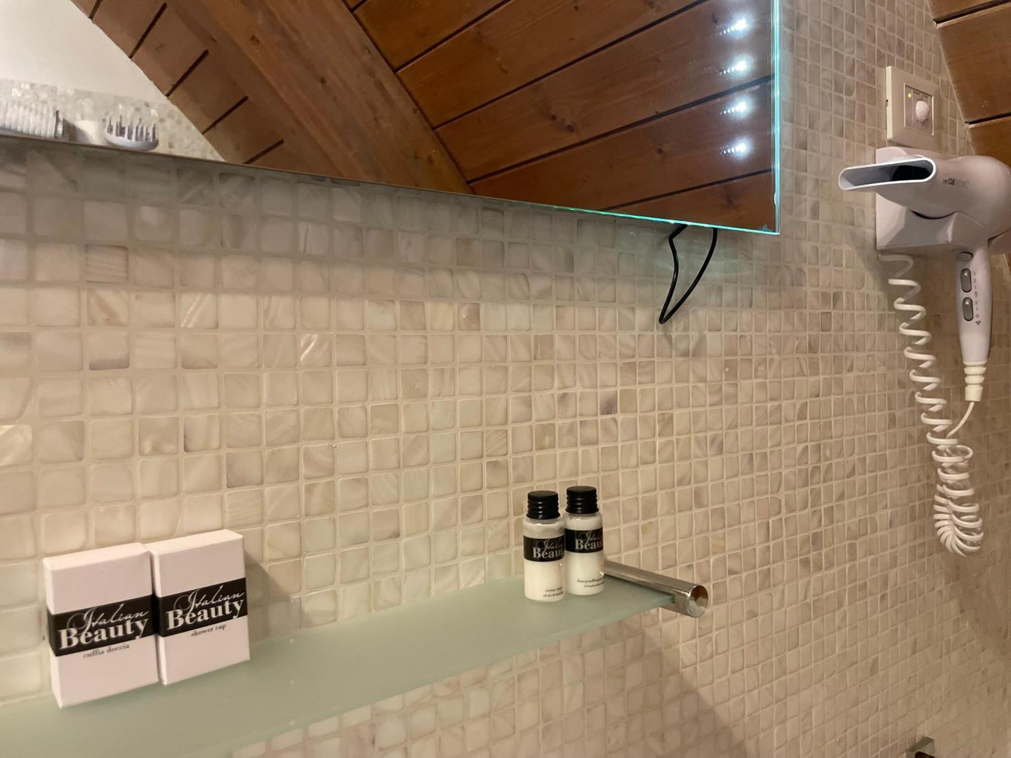 Hotel Noventa Noventa Vicentina エクステリア 写真